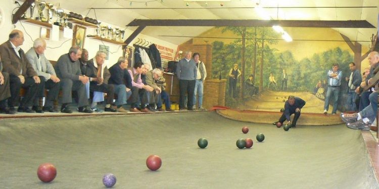 Boule nantaise aux Filles du Marronnier